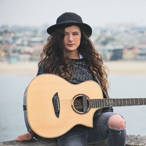 Amber Russell Toronto Tickets