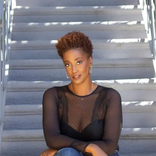 Chloe Hilliard Toronto Tickets