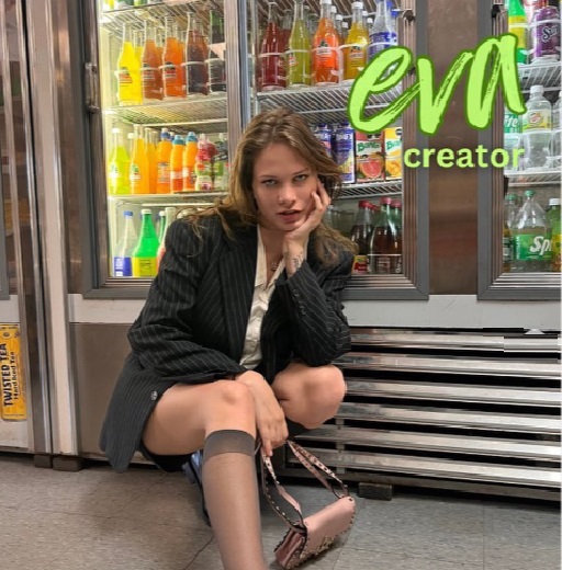 Eva Evans in Toronto