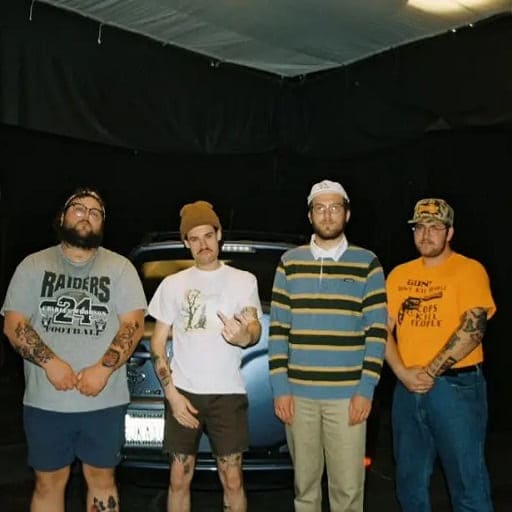 Mom Jeans in Toronto