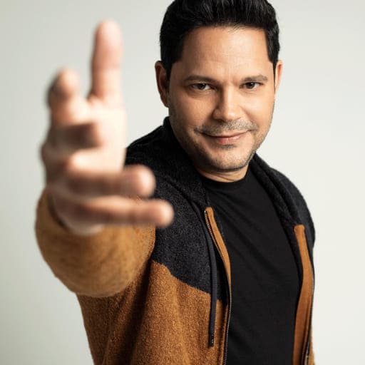 Rey Ruiz Toronto Tickets